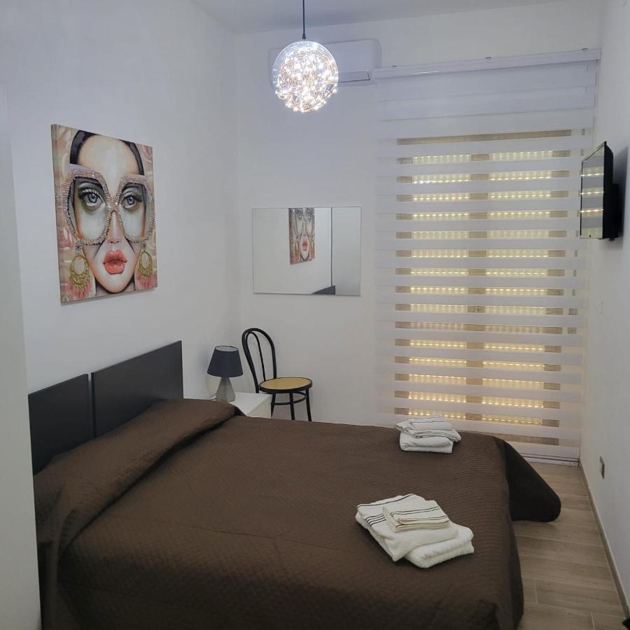 كوزنسا B&B Dei Sogni In Centro, Con Facilita Di Parcheggio المظهر الخارجي الصورة