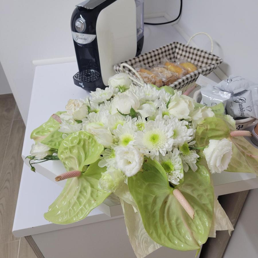 كوزنسا B&B Dei Sogni In Centro, Con Facilita Di Parcheggio المظهر الخارجي الصورة